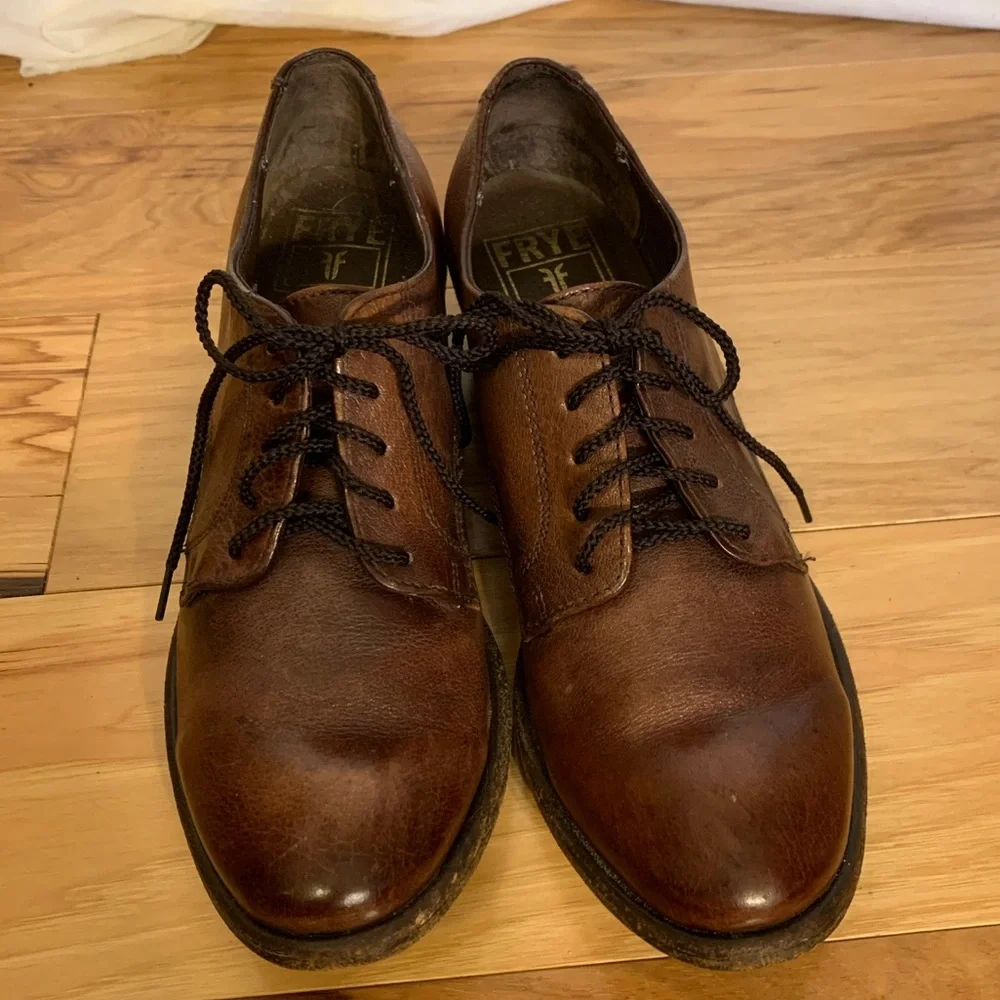 Frye Women's Brown Leather Lace-Up Oxfords